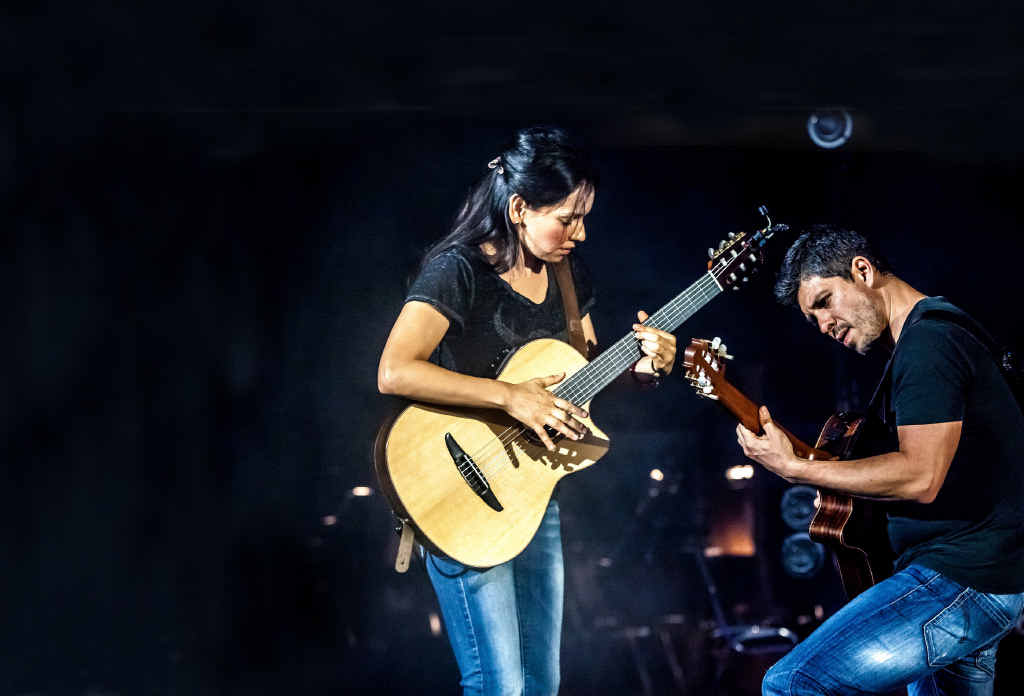 TWO GOOD: Mexican guitar virtuosos Rodrigo and Gabriela mix nuevo flamenco, rock and heavy metal influences. TWO GOOD: Mexican guitar virtuosos Rodrigo and Gabriela mix nuevo flamenco, rock and heavy metal influences.